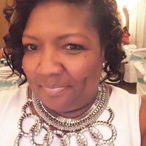 Meet your Posher, Denise